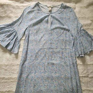 H&M Blue Floral Dress For Sale, Only worn once!
